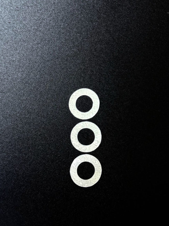 Flute water resistant paper shims biezums 0.002 inch.